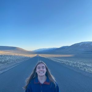 Meet your Posher, Avery